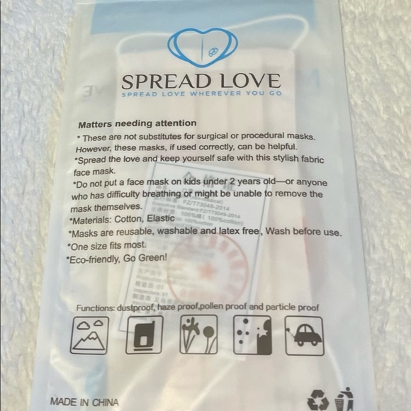 Children’s Girls Ladybug 🐞 Face Mask 😷 - Picture 2 of 3